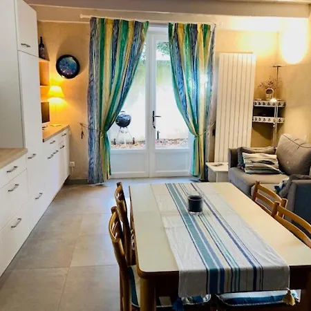Nyaraló Maison Renovee Avec Terrasse, Cour Et Wifi Au Coeur De - Fr-1-544-5