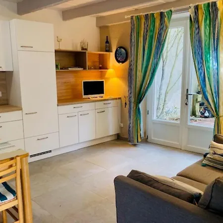 Nyaraló Maison Renovee Avec Terrasse, Cour Et Wifi Au Coeur De - Fr-1-544-5